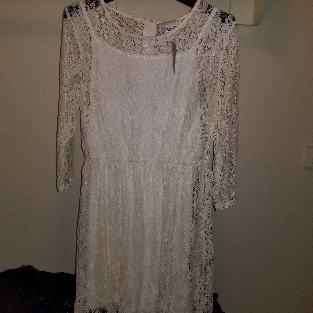 1XL White Lace FOREVER21 Dress